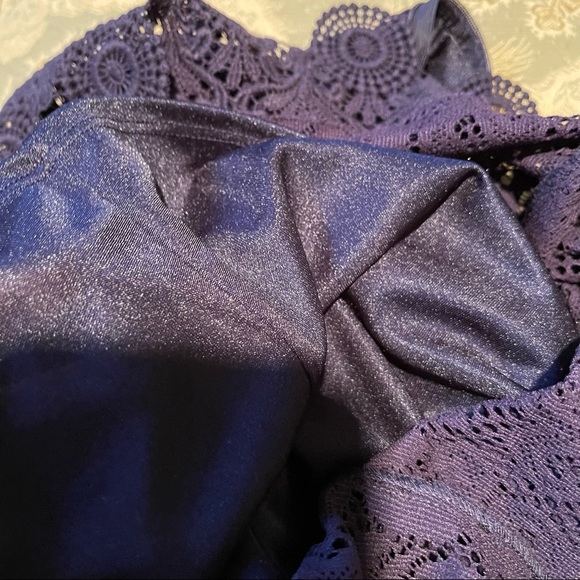 Laundry Women’s Navy Lace Overlay Dress SZ 2 - Picture 12 of 13